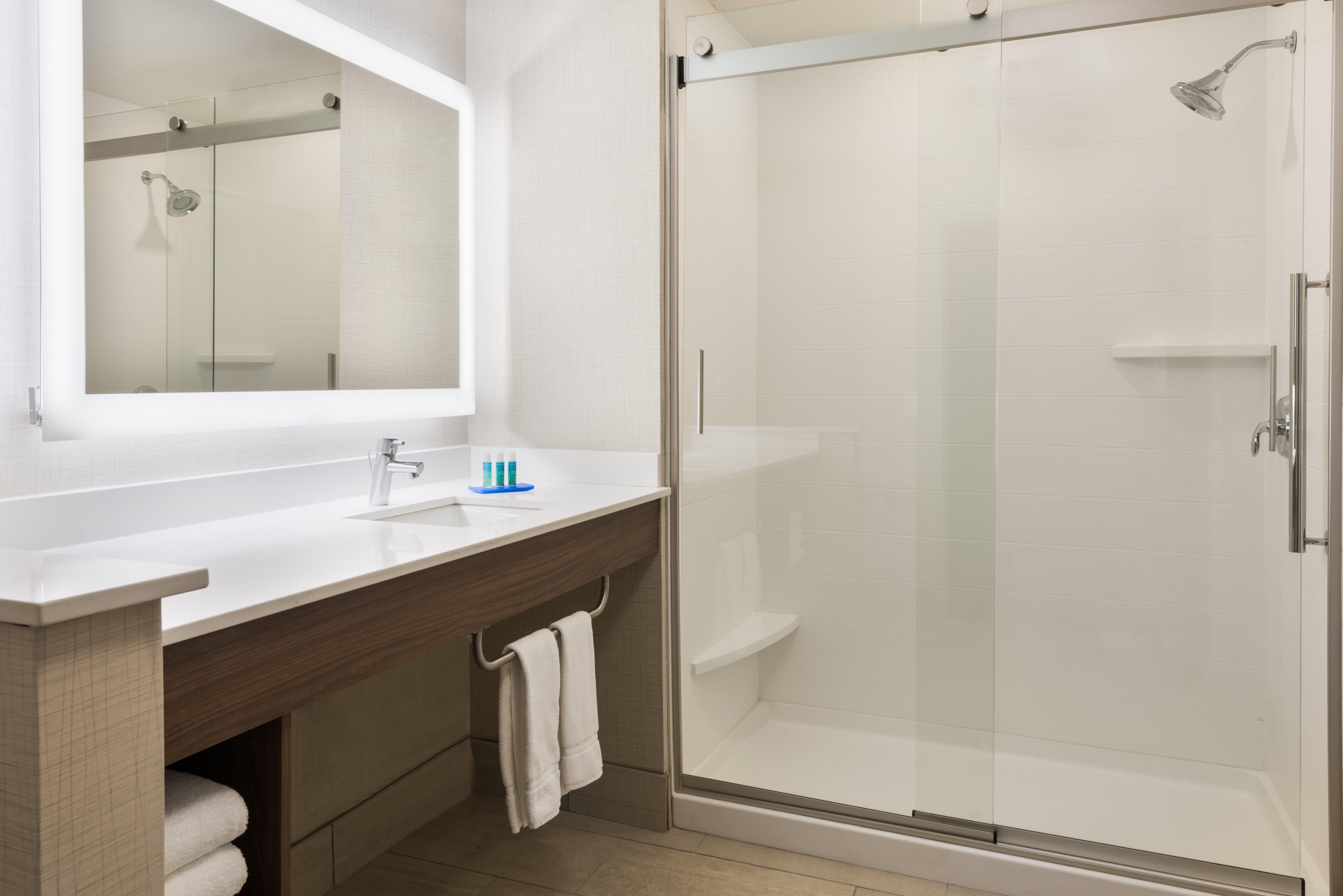 Holiday Inn Express & Suites - Columbus Airport East By Ihg Экстерьер фото